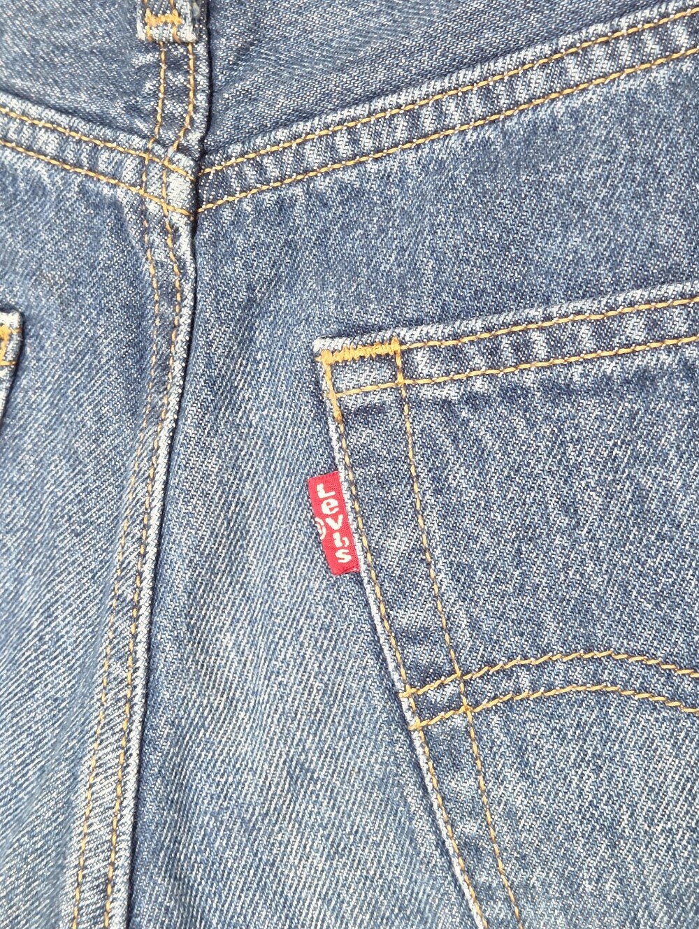 Levi's 94 Baggy Bermuda Cutoff Denim Shorts - Picture 4 of 7